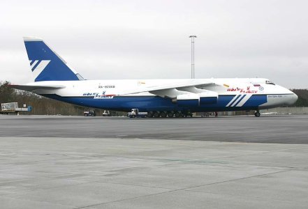 AN-124_f_.jpg