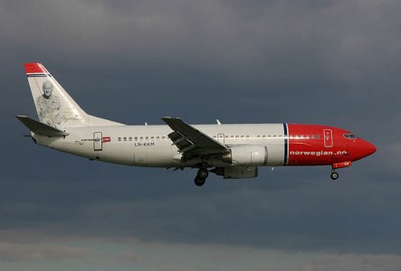 Norwegian_LN-KKM_.jpg