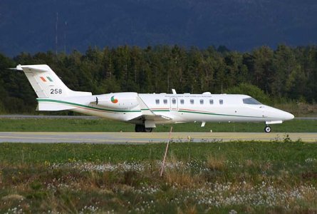 Learjet_45_258_.jpg