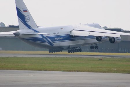 RA-82079 01.jpg