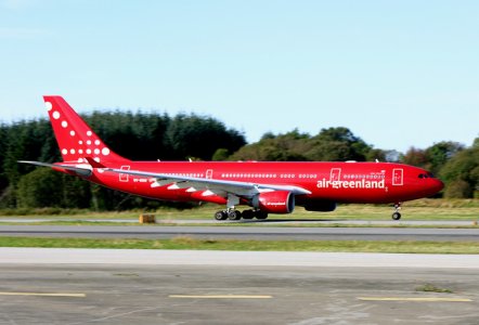 AirGreenland_A330_OY-GRV_a_.jpg