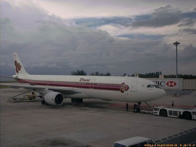 22. Thai Airways A330-300 HKT Lufthavn.jpg