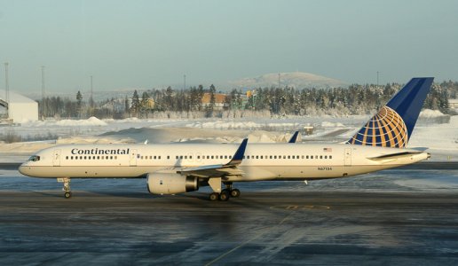 b757-200wl,CO,osl,091205,2_edited-1.jpg