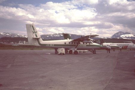 TOS030785 2.JPG
