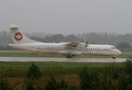 cimberair_atr-72_oy-rtd_.jpg
