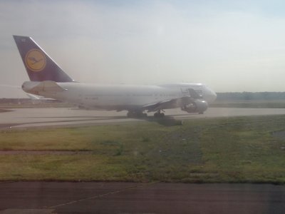 lh 747-400.jpg