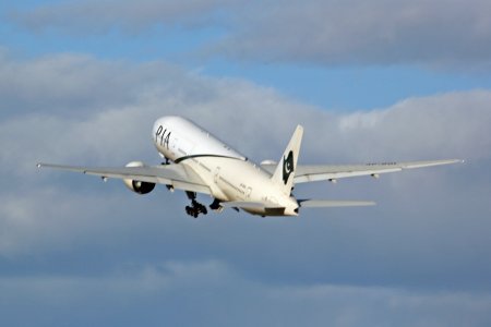 pia-av-04.jpg