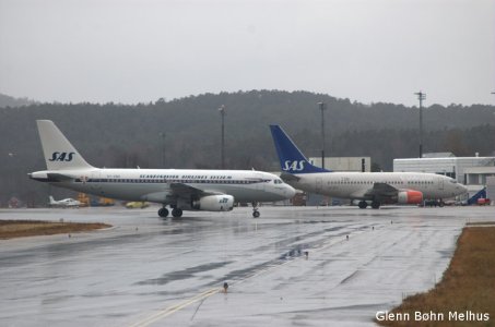 a319_737.jpg