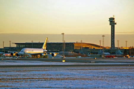 F-WWEA_111207-5-f.jpg