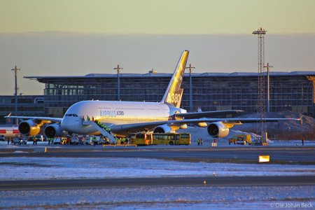 F-WWEA_111207-7-f.jpg