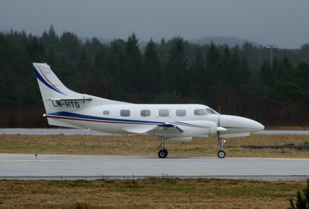 Helitrans_LN-HTD_.jpg