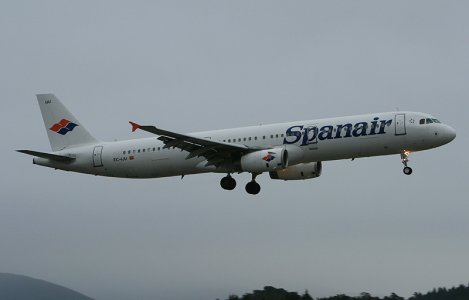 Spanair_EC-IJU_a_.jpg