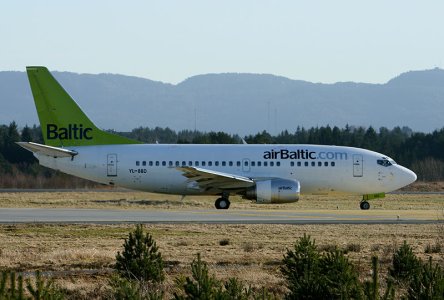 AirBaltic_YL-BBD_.jpg