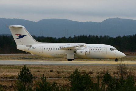 Atlantic_Airways_OY-RCW_.jpg