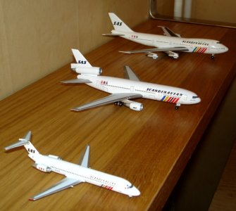 ZZ10068DB8.jpg