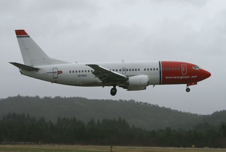 Norwegian_LN-KKU_b_.jpg