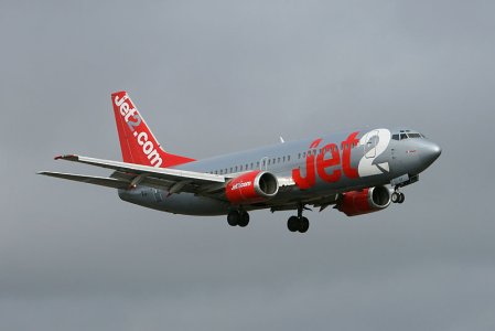 JET2_737-300_G-CELX_a_.jpg