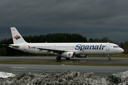 Spanair_EC-HOZ_.jpg