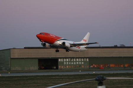 TNT OO-TNJ d.jpg