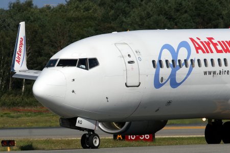 EC-HKQ.jpg
