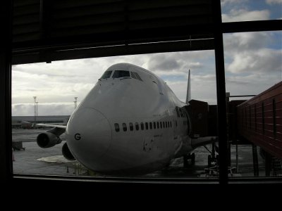 IR 747-200.jpg