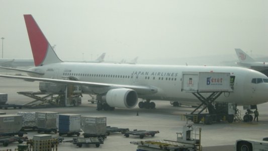 Japan Airlines 767.jpg