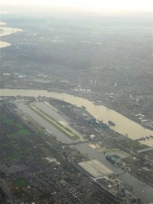 Overhead LCY 13nov08.jpg