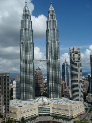 petronas.JPG