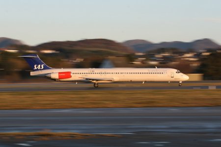 SAS MD-82 LN-RMS960.jpg