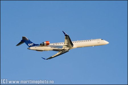 crj900_00086.jpg
