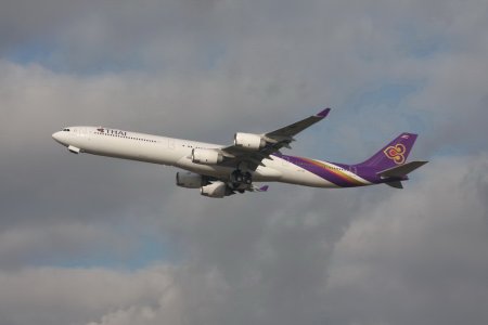 HS-TNF960.jpg