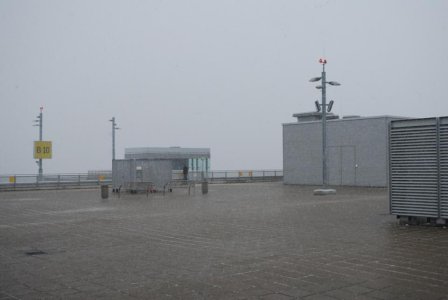 DUS visitors deck 1.jpg
