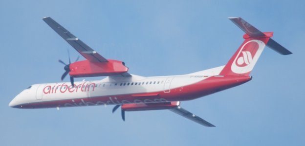 AB DH8 D-ABQB DUS take off 2.jpg