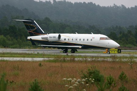 Challenger604_XA-IGE_23-06-2007_.jpg
