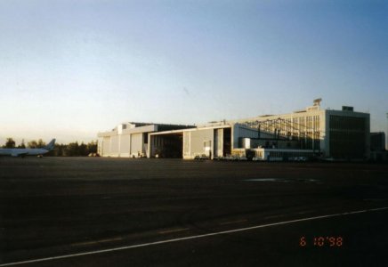FBU SK Hangar.jpg FBU SK Hangar.jpg