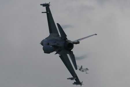 F-16 2 stk.jpg