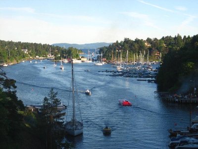 Grønsund og Halsbukta.JPG