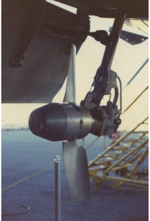 757_ram_air_turbine.jpg