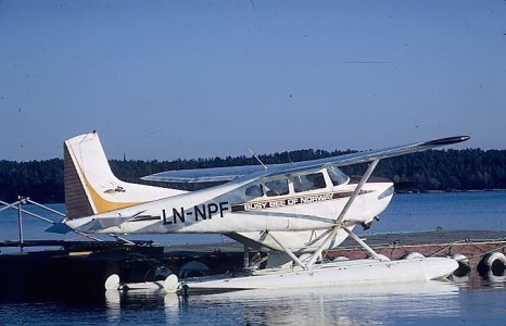LN-NPF.261107.jpg