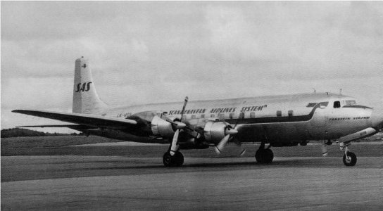 SAS DC-7C LN-MOB Torstein Viking (kopia).JPG