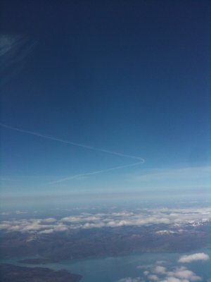 contrail.jpg