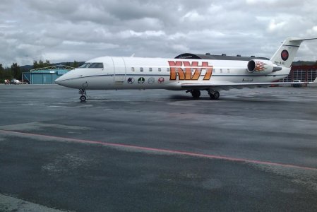 Kiss-002.jpg