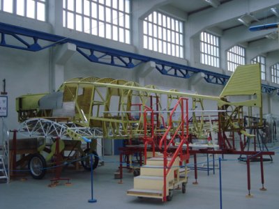 DessauF13-leftside.jpg