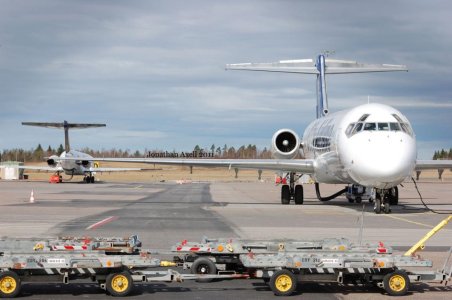 City Airline MD-87 (Maddogs).jpg