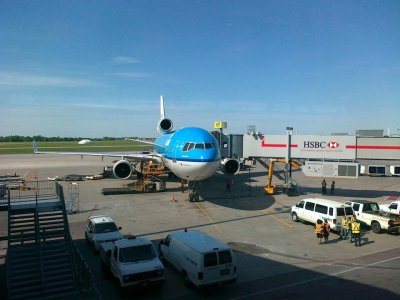 KLM YUL juni 2011 b.jpg