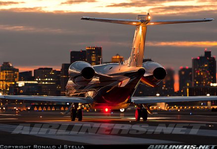 learjet 40.jpg