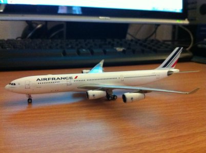 Air France A343.jpg