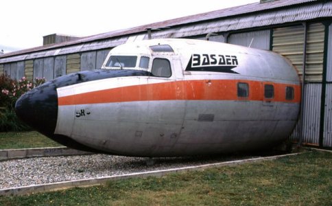 DC-7C nose.jpg