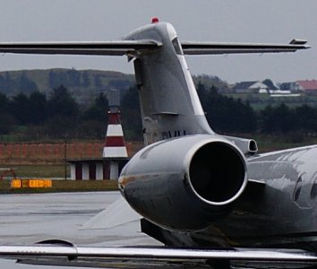 DSC00779learjet.jpg