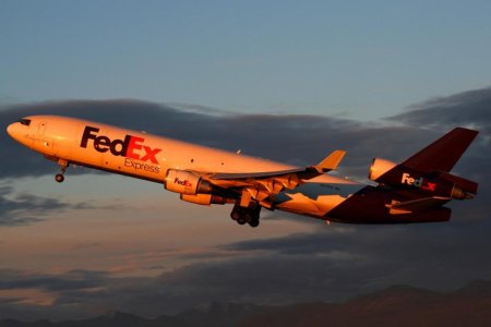 N573FE.ANC.090812.01.jpg